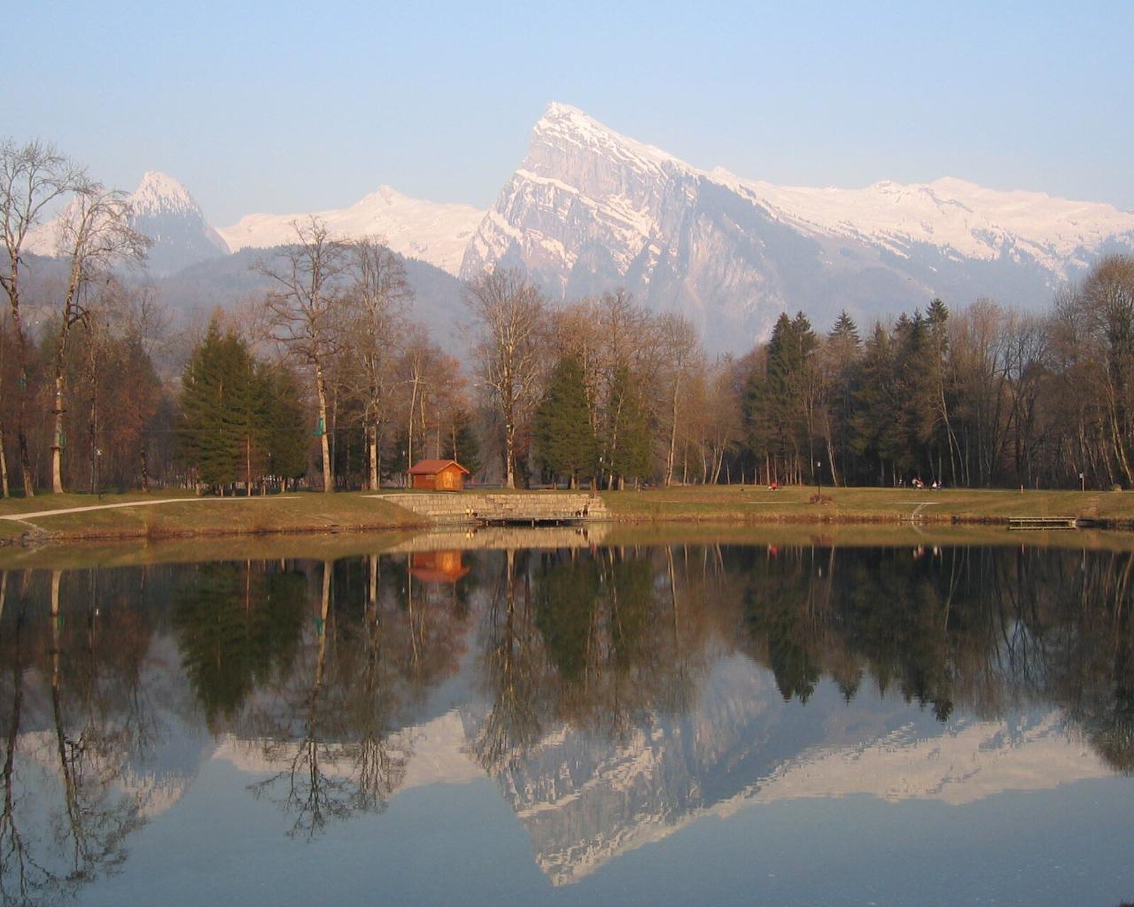 Base de loisirs du Lac Bleu with sandy beach and shaded lawns, Morillon, Haute-Savoie