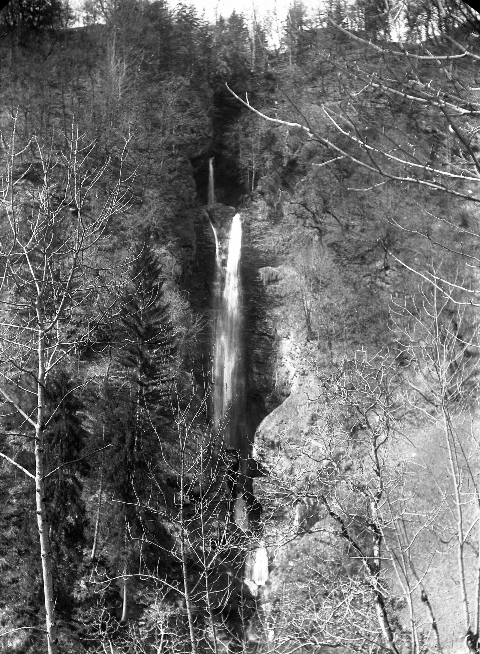 Cascade de Chedde en forme de cœur, torrent Ugine, Passy-Chedde, Haute-Savoie