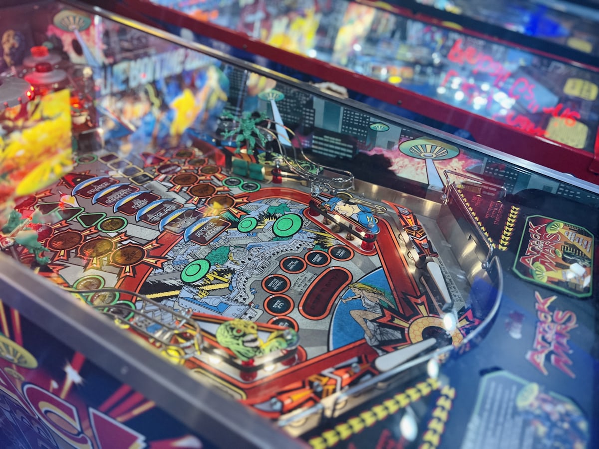 Art of Pinball Poisy — Flipper- & Arcade-Halle in Poisy, Haute-Savoie