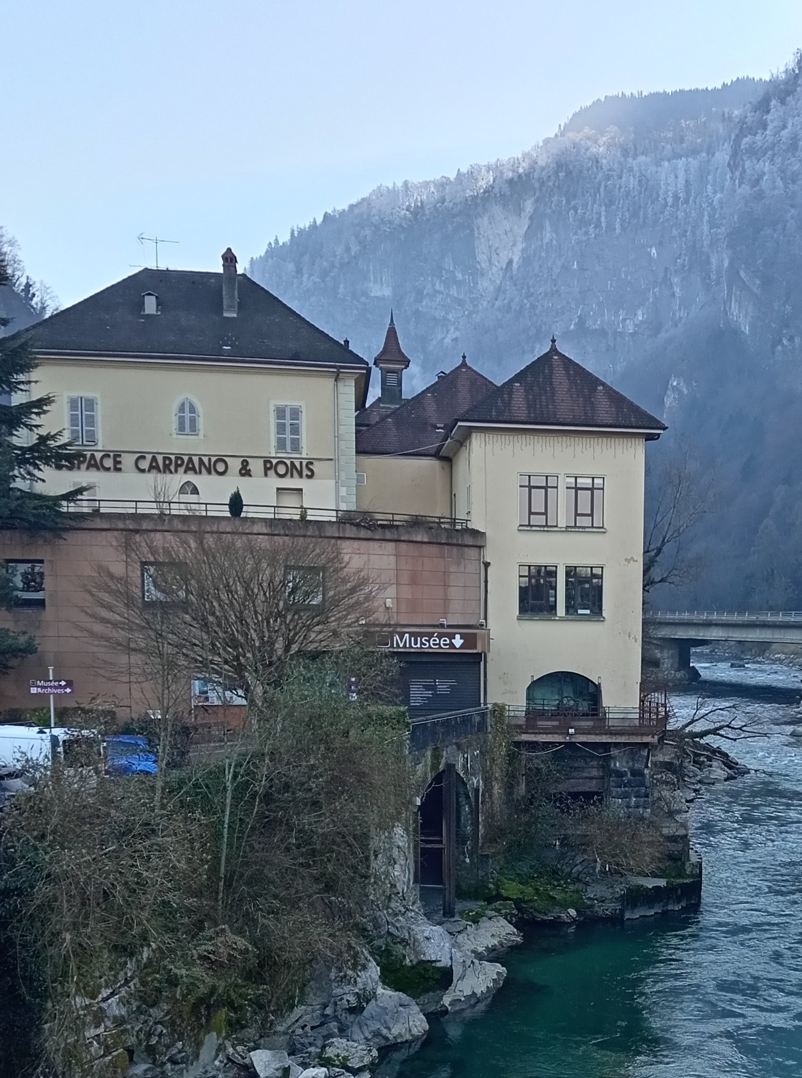 Musée de l'Horlogerie et du Décolletage à Cluses, Espace Carpano & Pons, Vallée de l'Arve