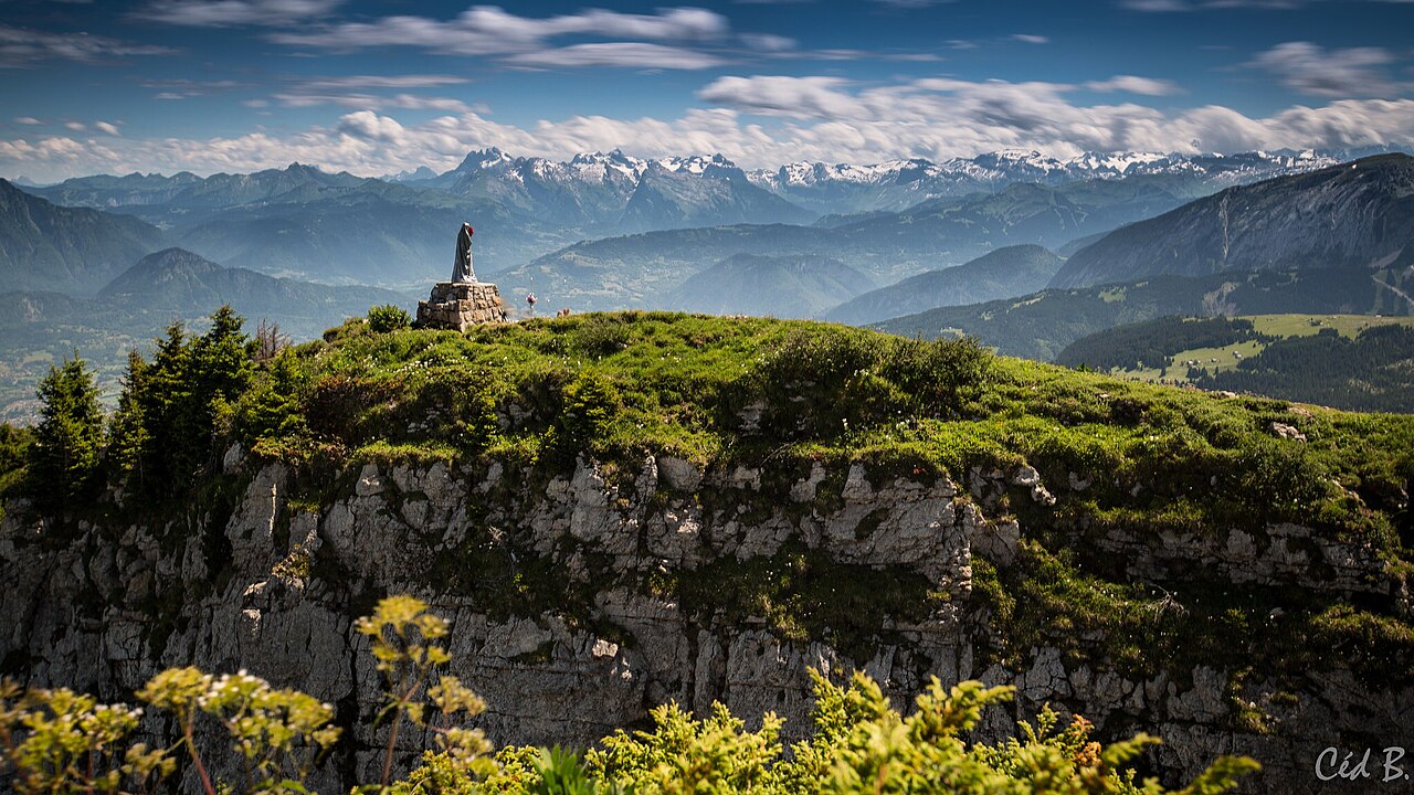Plateau de Solaison — alpage à Brizon, massif des Bornes, Haute-Savoie